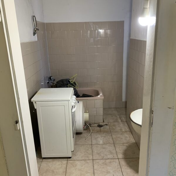 fördőszoba_előtte